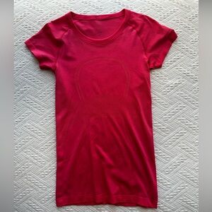Lululemon swiftly short sleeve